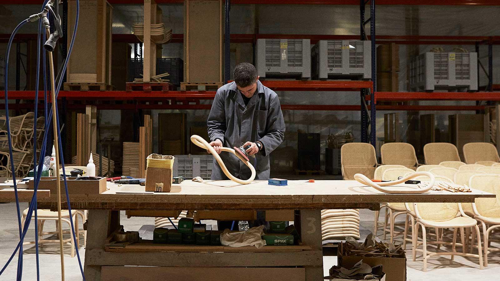 Custom Eco-Furniture Design: Your Vision, Our Craft